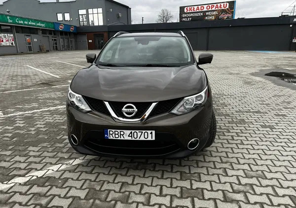 brzozów Nissan Qashqai cena 56900 przebieg: 171000, rok produkcji 2015 z Brzozów